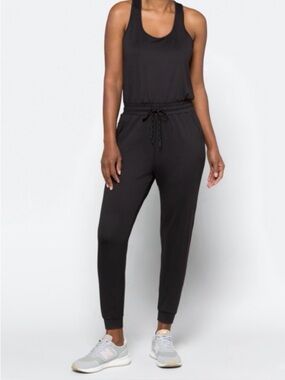 We Wander Black Women's Sleeveless Jumpsuit